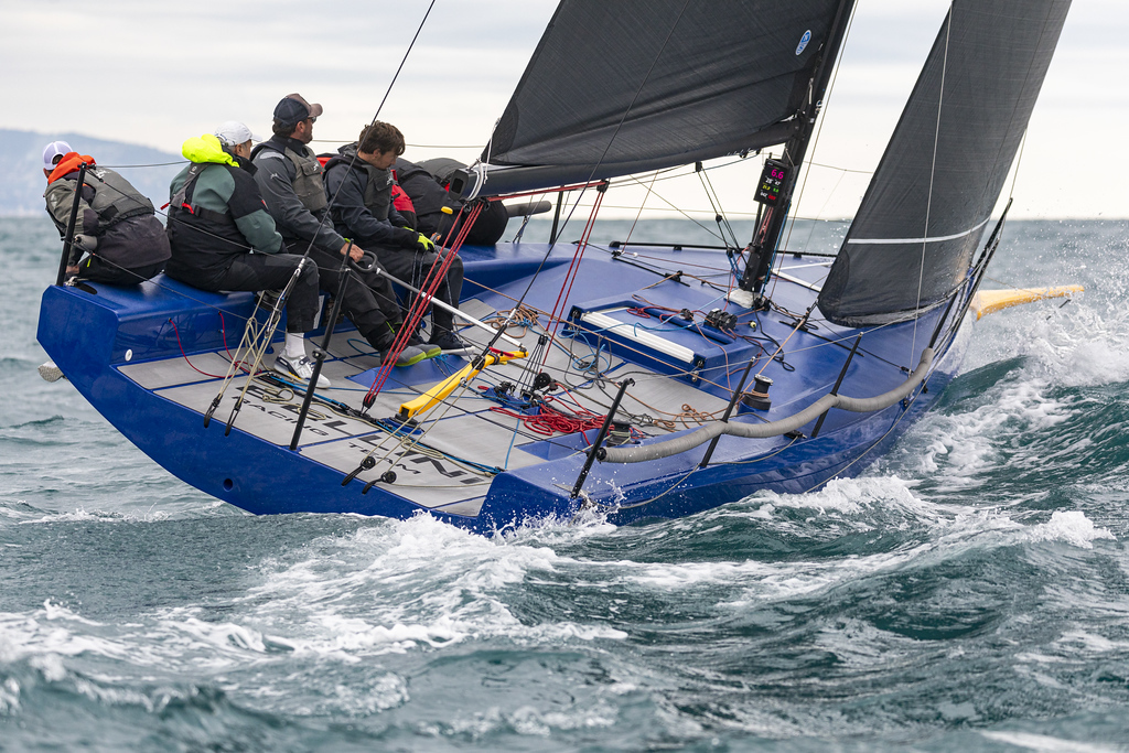 Bellini Cape 31 Primo